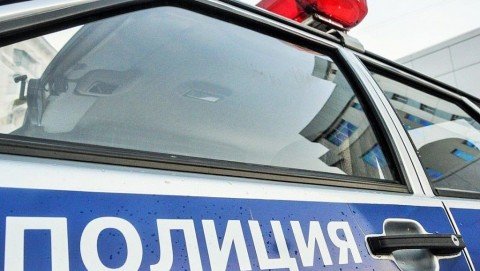 Оперативники уголовного розыска задержали жителя Рыбновского района, работавшего курьером на телефонных мошенников